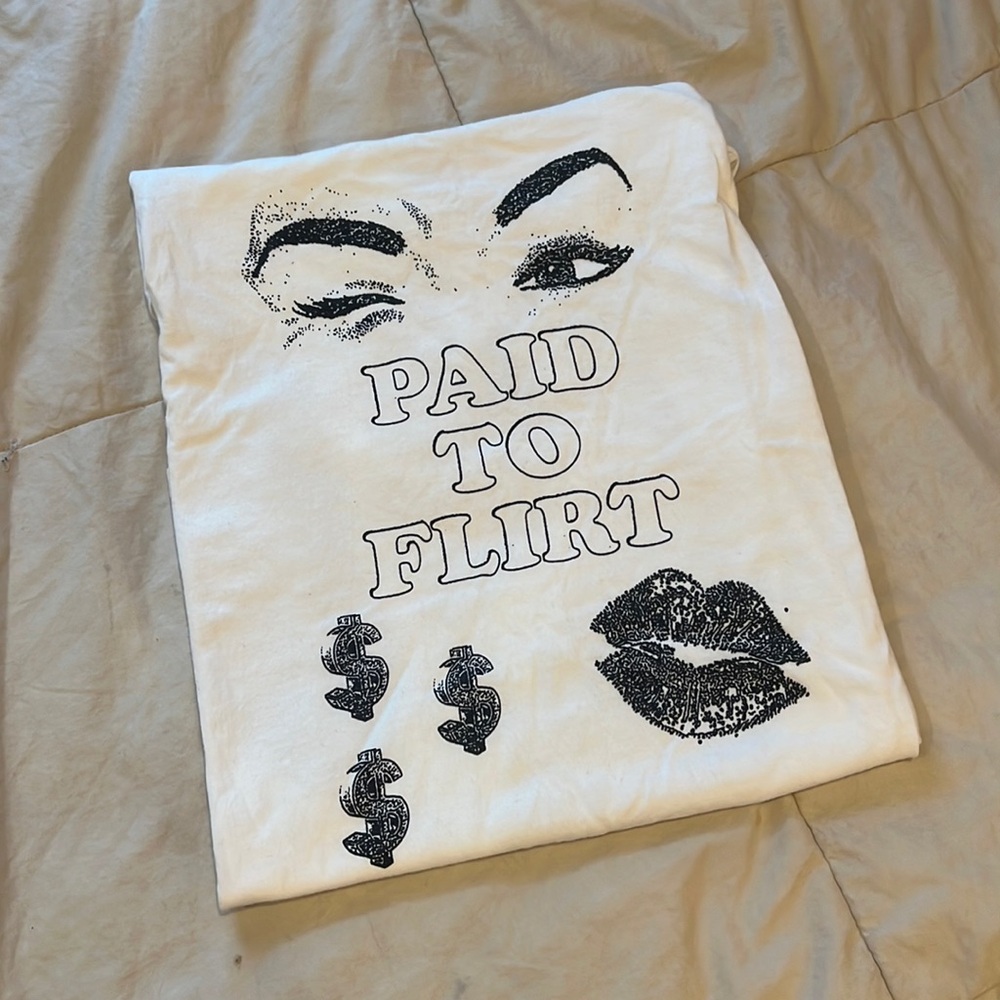 Never worn small artist (@foiegraphics) graphic tee
